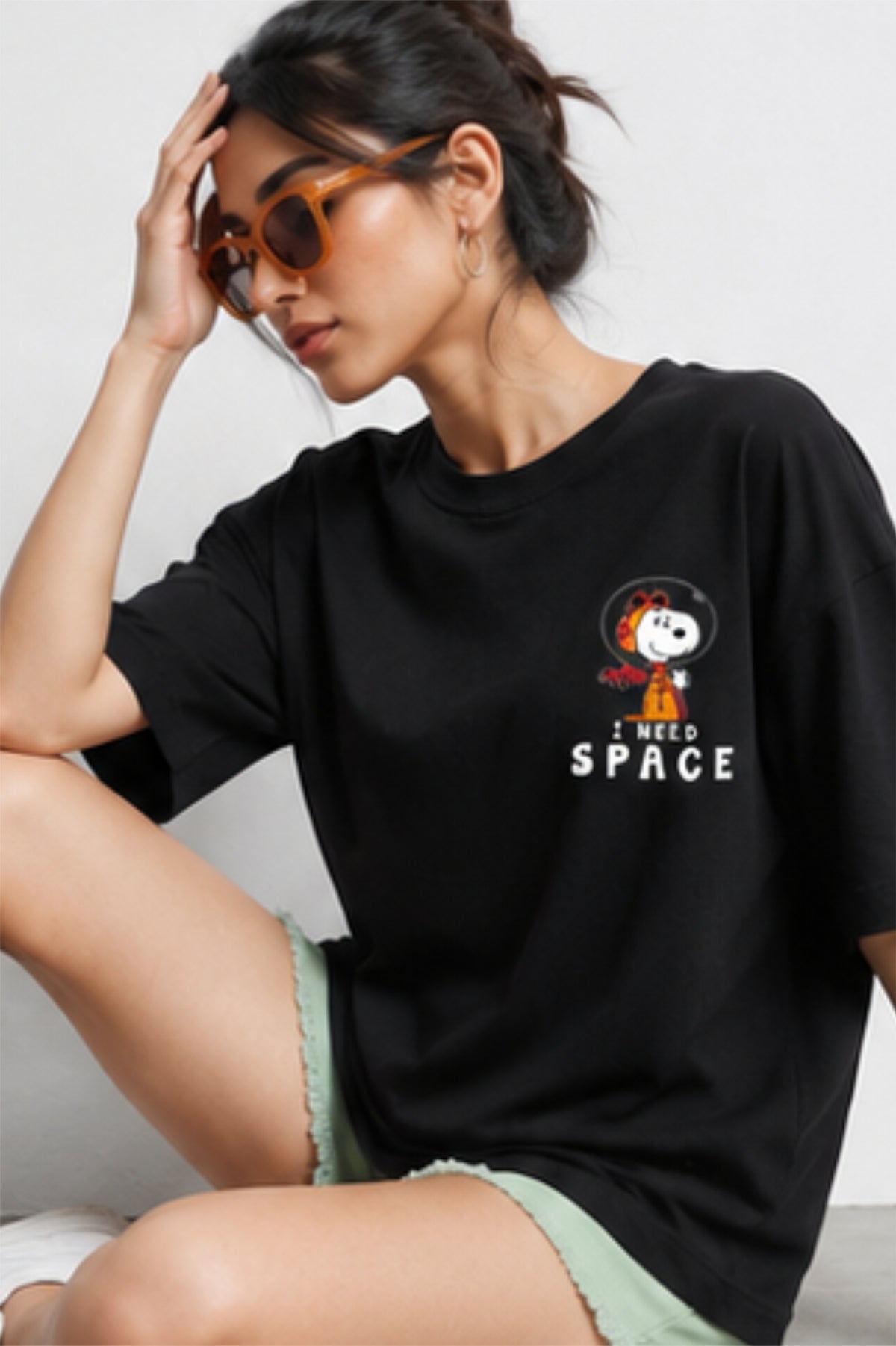 Oversized Graphic T-Shirt – I NEED SPACE